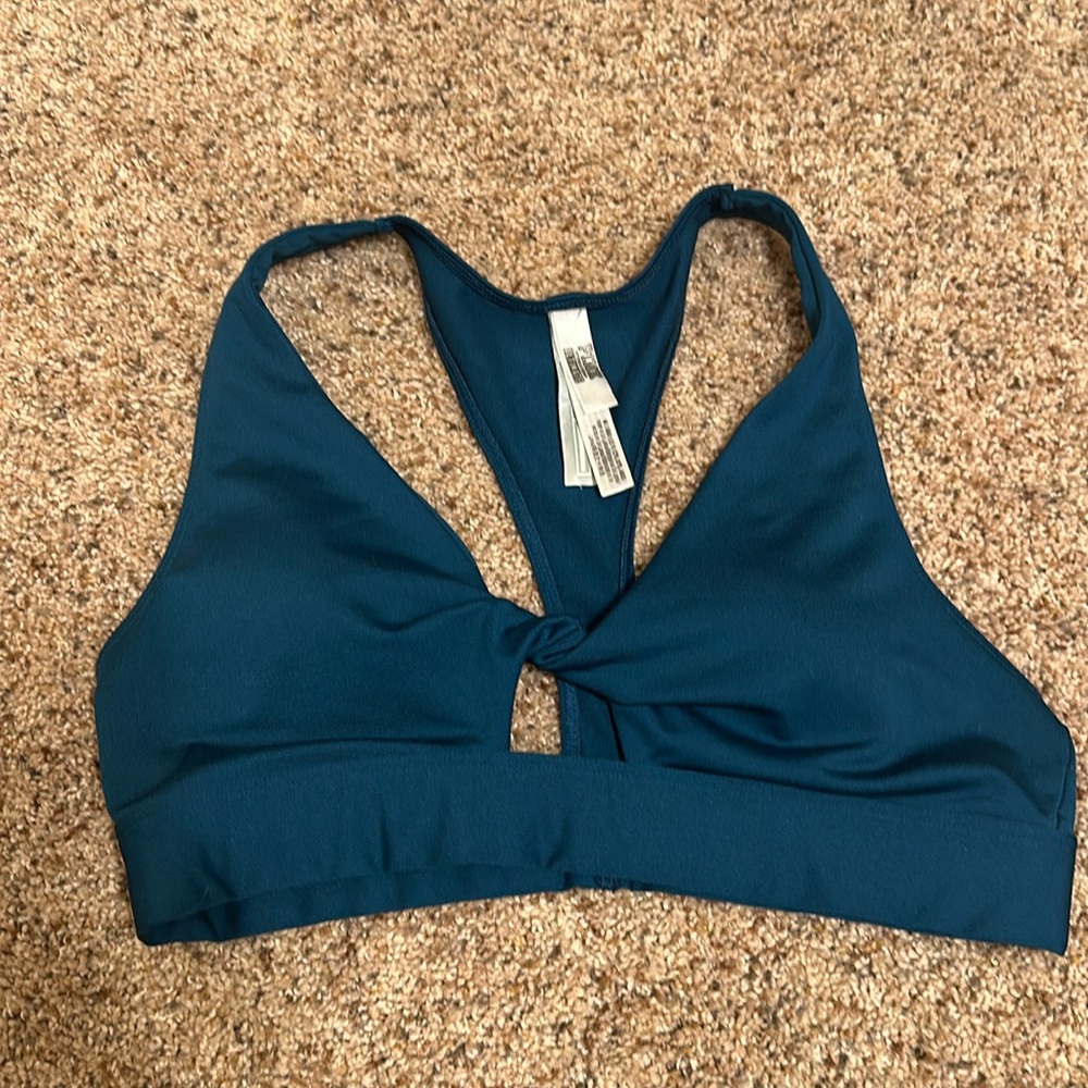 PINK Ultimate Sports Bra Med - Picture 1 of 3